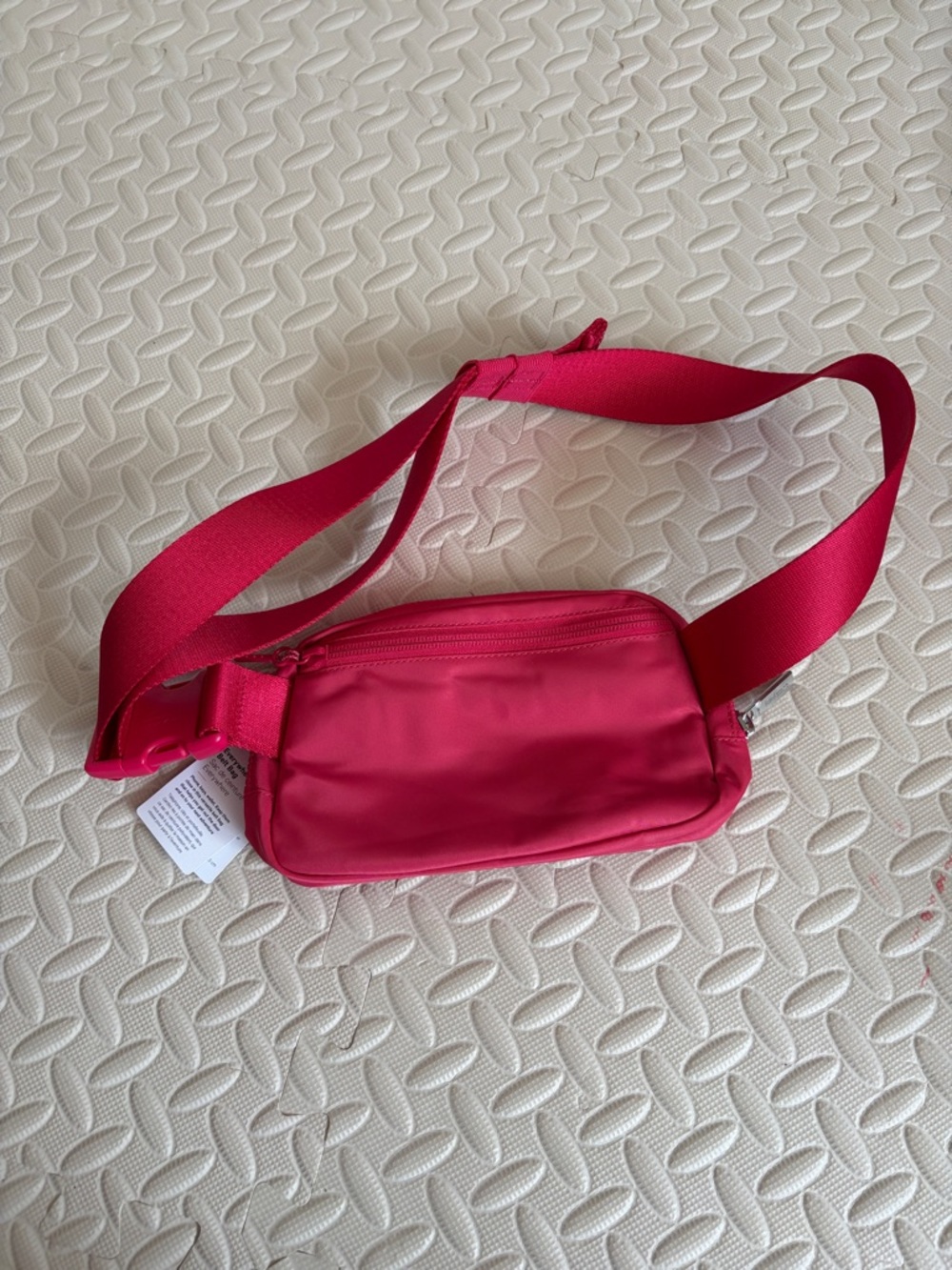 lululemon athletica Hot Pink Crossbody Belt Bag - Picture 4 of 4
